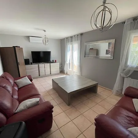 Holiday home Modern Flovin With Swimming Pool *